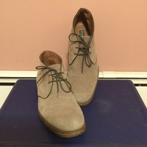Men’s suede ankle boots